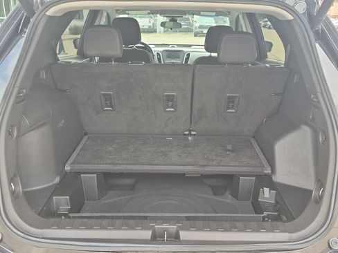 Used 2022 Chevrolet Equinox LT FWD image 22