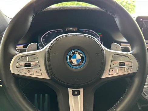Used 2022 BMW 745e xDrive w/ M Sport Package AWD/4WD image 22