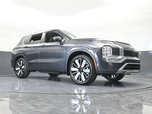 New 2026 Mitsubishi Outlander SEL FWD image 73