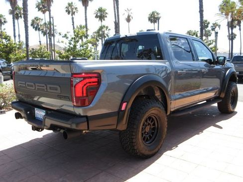 Used 2025 Ford F150 Raptor AWD/4WD image 4