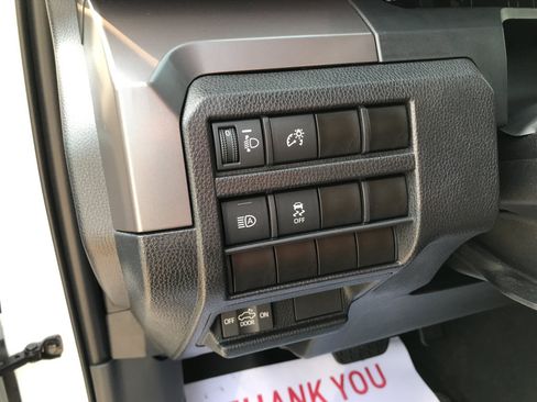 Certified 2024 Toyota Tacoma SR5 AWD/4WD image 15
