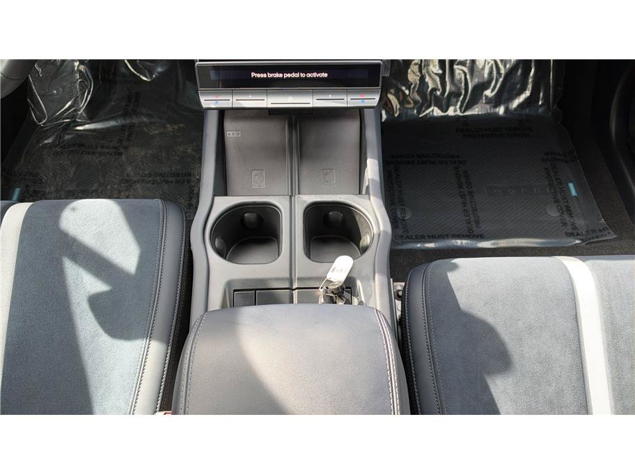 Used 2023 Fisker Ocean Extreme AWD/4WD image 32