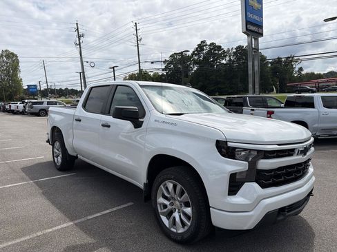 Used 2024 Chevrolet Silverado 1500 Custom RWD image 6