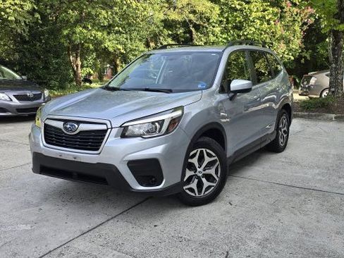 Used 2020 Subaru Forester Premium w/ Popular Package #1 AWD/4WD image 1