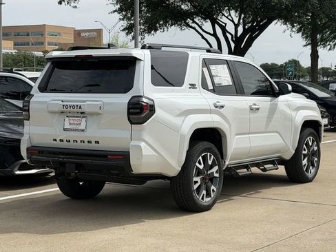 New 2026 Toyota 4Runner TRD Sport RWD image 4