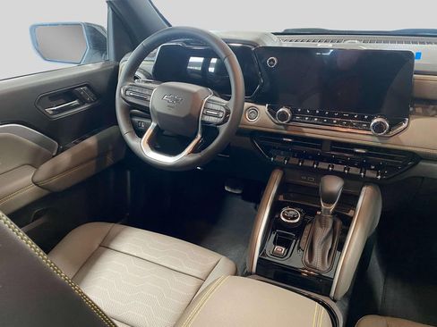 New 2025 Chevrolet Colorado ZR2 w/ Technology Package image 12