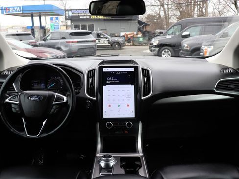Used 2023 Ford Edge SEL image 16