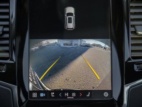 Certified 2023 Volvo XC90 B6 Plus image 39