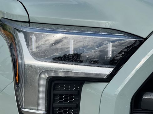 New 2026 Toyota Tundra Limited image 30