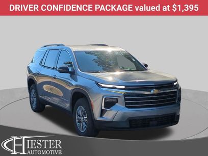 New 2027 Chevrolet Traverse LT w/ Driver Confidence Package