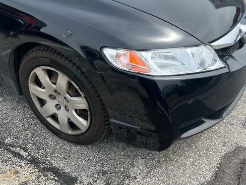 Used 2011 Honda Civic LX image 3