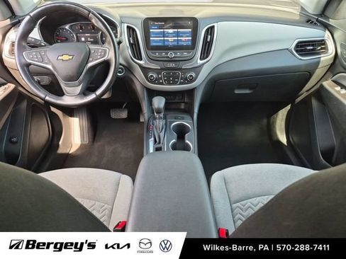Used 2022 Chevrolet Equinox LT AWD/4WD image 27