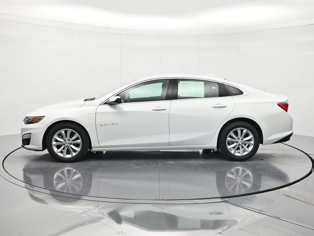 Certified 2025 Chevrolet Malibu LT FWD image 8