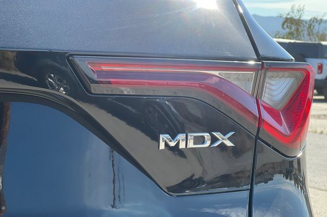 Certified 2025 Acura MDX w/ Technology Package AWD/4WD image 35