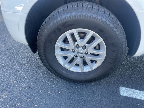 Used 2019 Nissan Frontier SV w/ Value Truck Package image 14