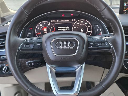 Used 2018 Audi Q7 3.0T Prestige w/ Prestige Package image 8