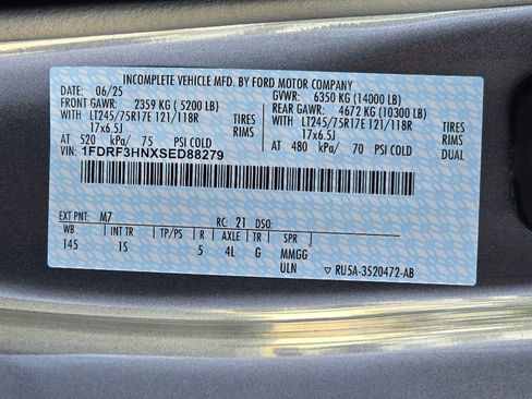 New 2025 Ford F350 XL w/ XL Chrome Package AWD/4WD image 28
