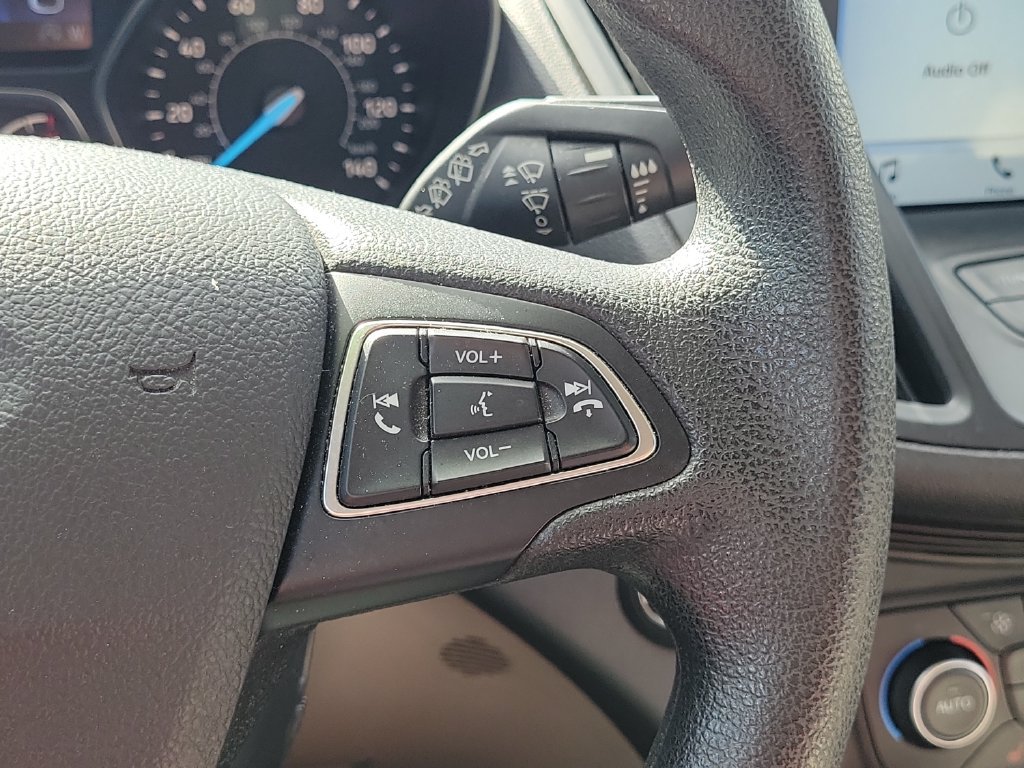 Used 2019 Ford Escape SE FWD image 21