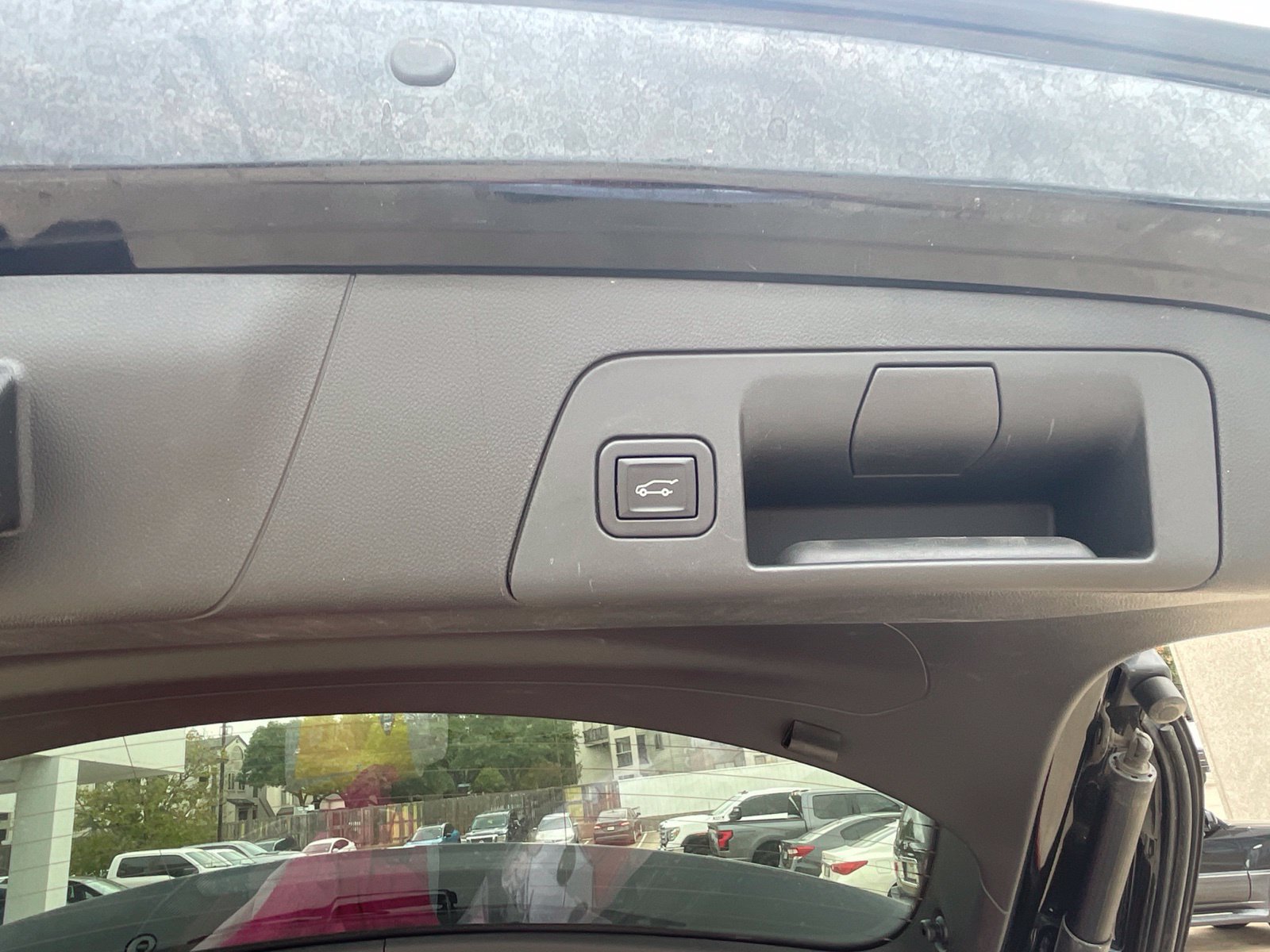 Used 2023 Buick Envision Essence w/ Sport Touring Package FWD image 23