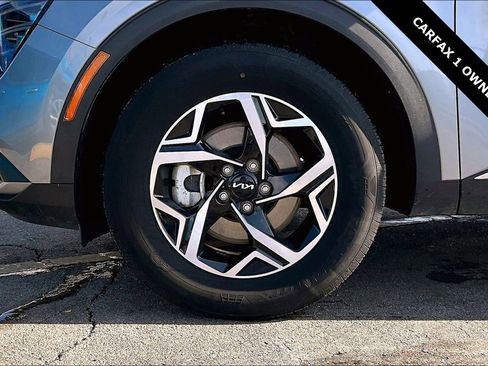 Used 2024 Kia Sportage LX image 32