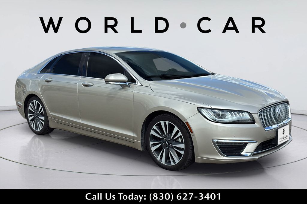 Used 2017 Lincoln MKZ Reserve w/ Technology Package FWD image 2