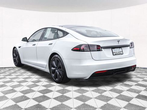 Used 2022 Tesla Model S image 12