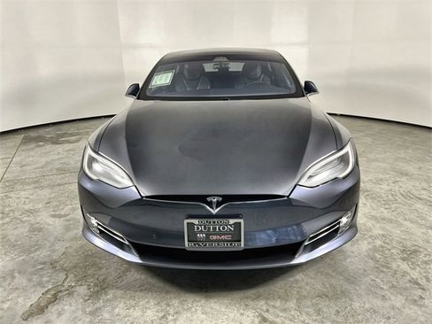 Used 2018 Tesla Model S 100D image 3