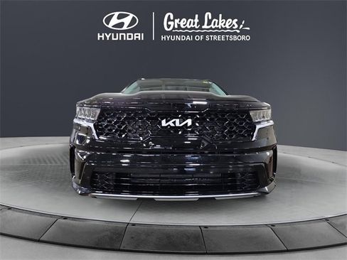 Used 2023 Kia Sorento S image 8