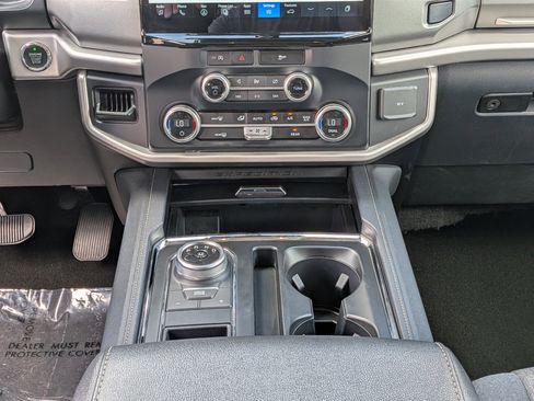 Used 2024 Ford Expedition Max XLT RWD image 22