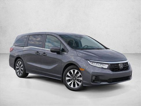 Used 2025 Honda Odyssey EX-L image 3