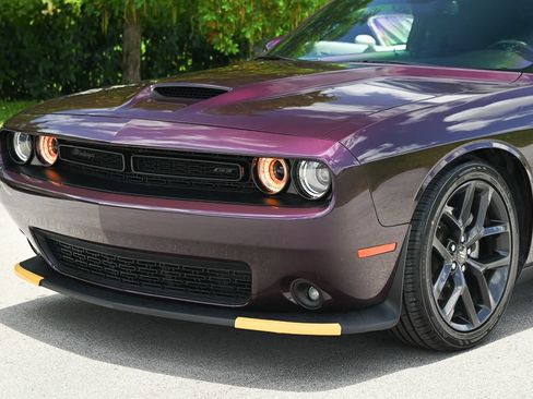 Used 2022 Dodge Challenger GT w/ Blacktop Package RWD image 25