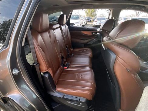 Used 2023 Acura MDX SH-AWD w/ Technology Package image 29