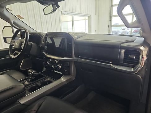 Used 2022 Ford F150 Lariat w/ Equipment Group 502A High AWD/4WD image 27