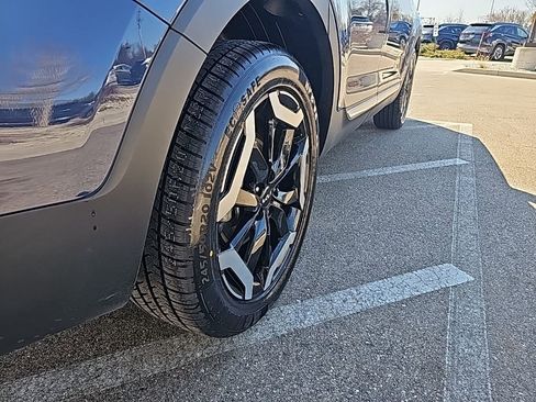 Used 2025 Kia Telluride S image 46