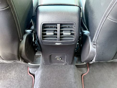 Certified 2022 Ford Escape SEL w/ SEL Stealth AWD Package image 22