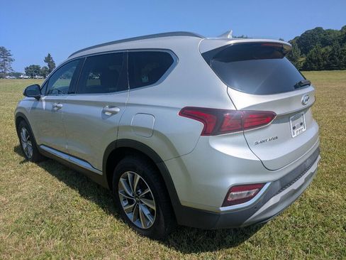 Used 2020 Hyundai Santa Fe SEL w/ Convenience Package image 6