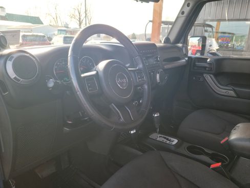 Used 2013 Jeep Wrangler Sport image 8