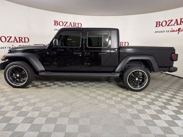 Used 2024 Jeep Gladiator Sport AWD/4WD image 5