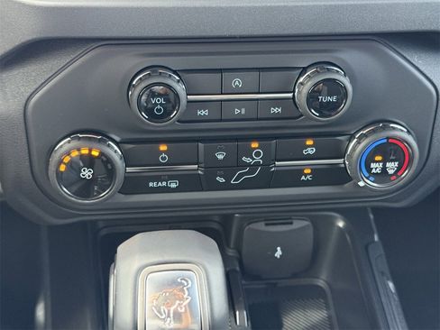 New 2025 Ford Bronco Big Bend image 44