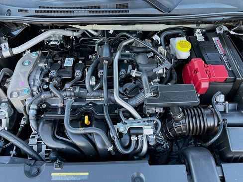 Used 2025 Nissan Sentra S FWD image 27