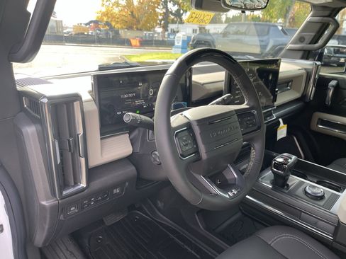 New 2026 GMC Hummer EV 4x4 Crew Cab image 44