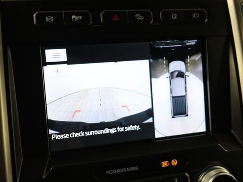 Used 2021 Ford F350 Platinum w/ Tremor Off-Road Package AWD/4WD image 7