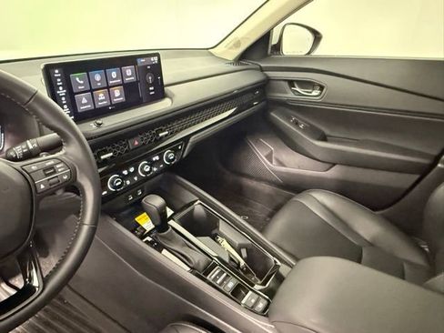 Used 2025 Honda Accord EX-L image 24
