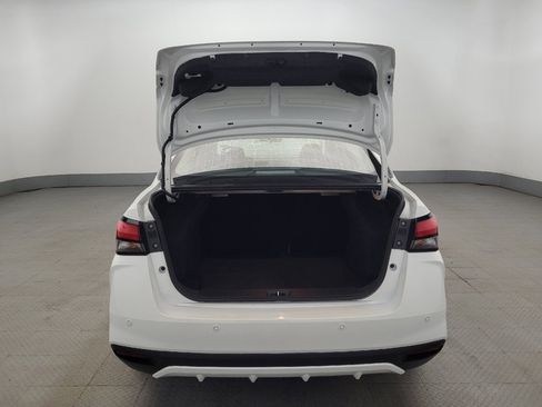 Used 2024 Nissan Versa SV FWD image 29