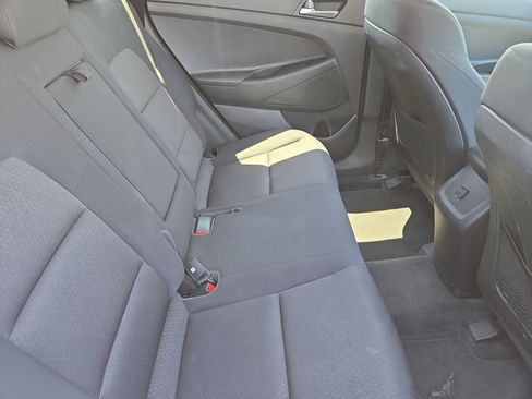 Used 2017 Hyundai Tucson SE w/ SE Popular Package 02 AWD/4WD image 9