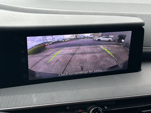Certified 2025 Nissan Murano SV AWD/4WD image 17