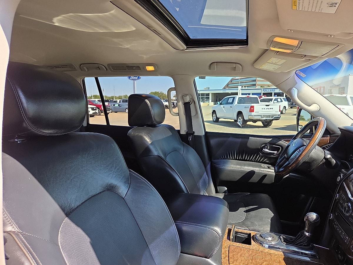 Used 2016 INFINITI QX80 2WD w/ Driver's Assistance Package image 14