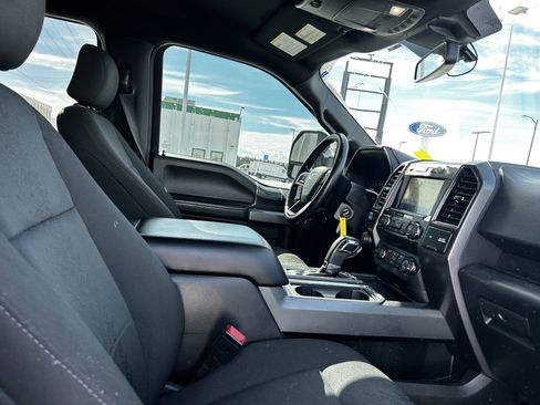 Used 2019 Ford F150 XLT w/ Equipment Group 302A Luxury image 12