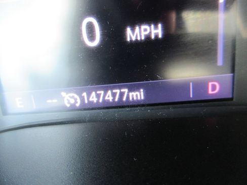 Used 2022 Chevrolet Colorado Z71 w/ Safety Package AWD/4WD image 31