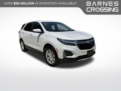 Used 2024 Chevrolet Equinox LT FWD image 1
